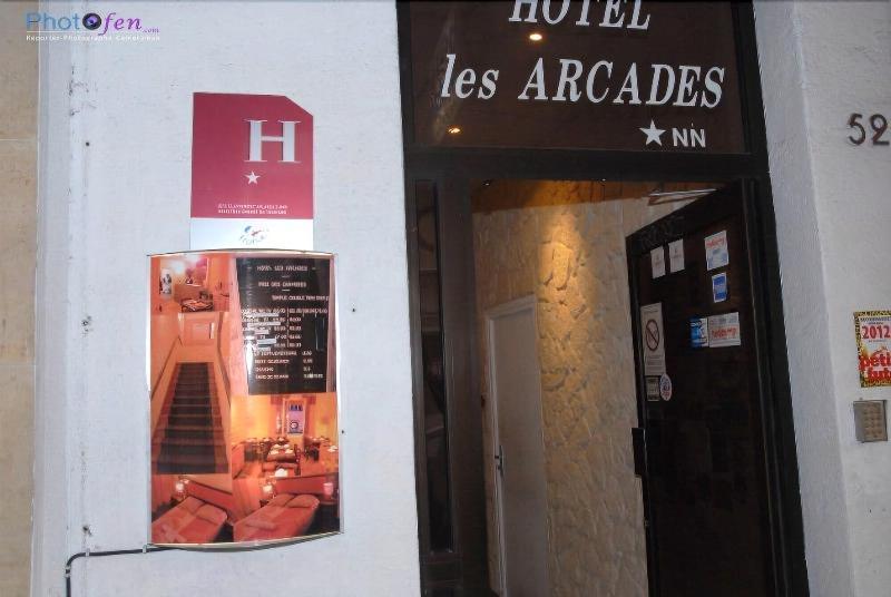 Hotel Les Arcades Rouen Esterno foto