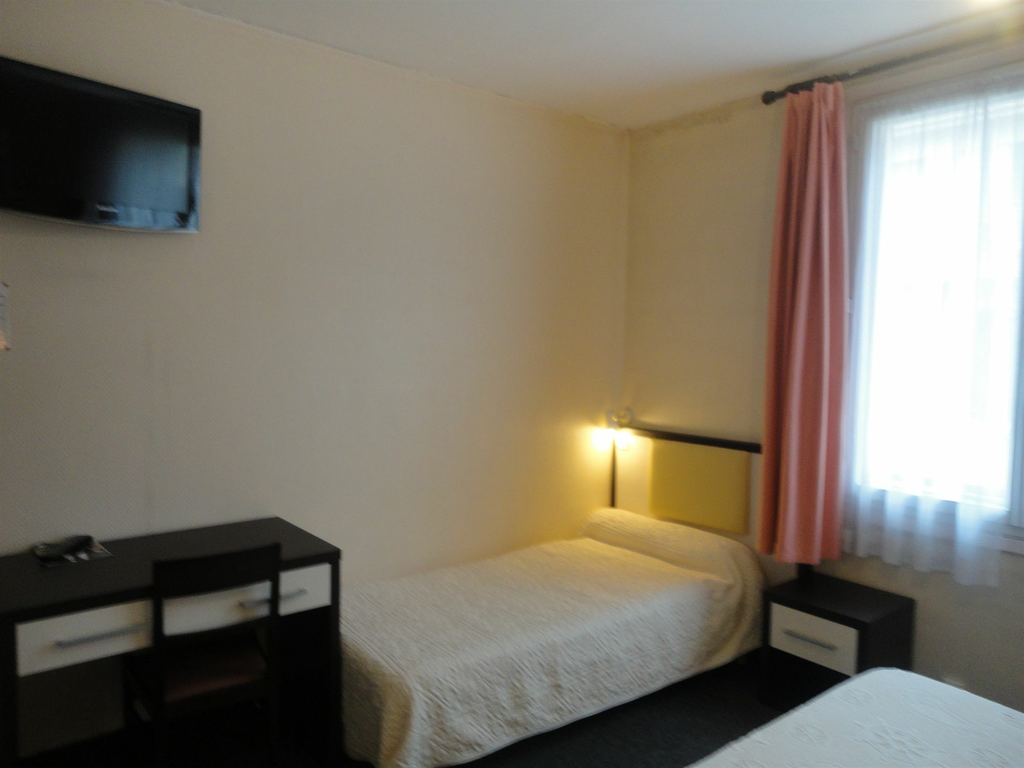 Hotel Les Arcades Rouen Esterno foto