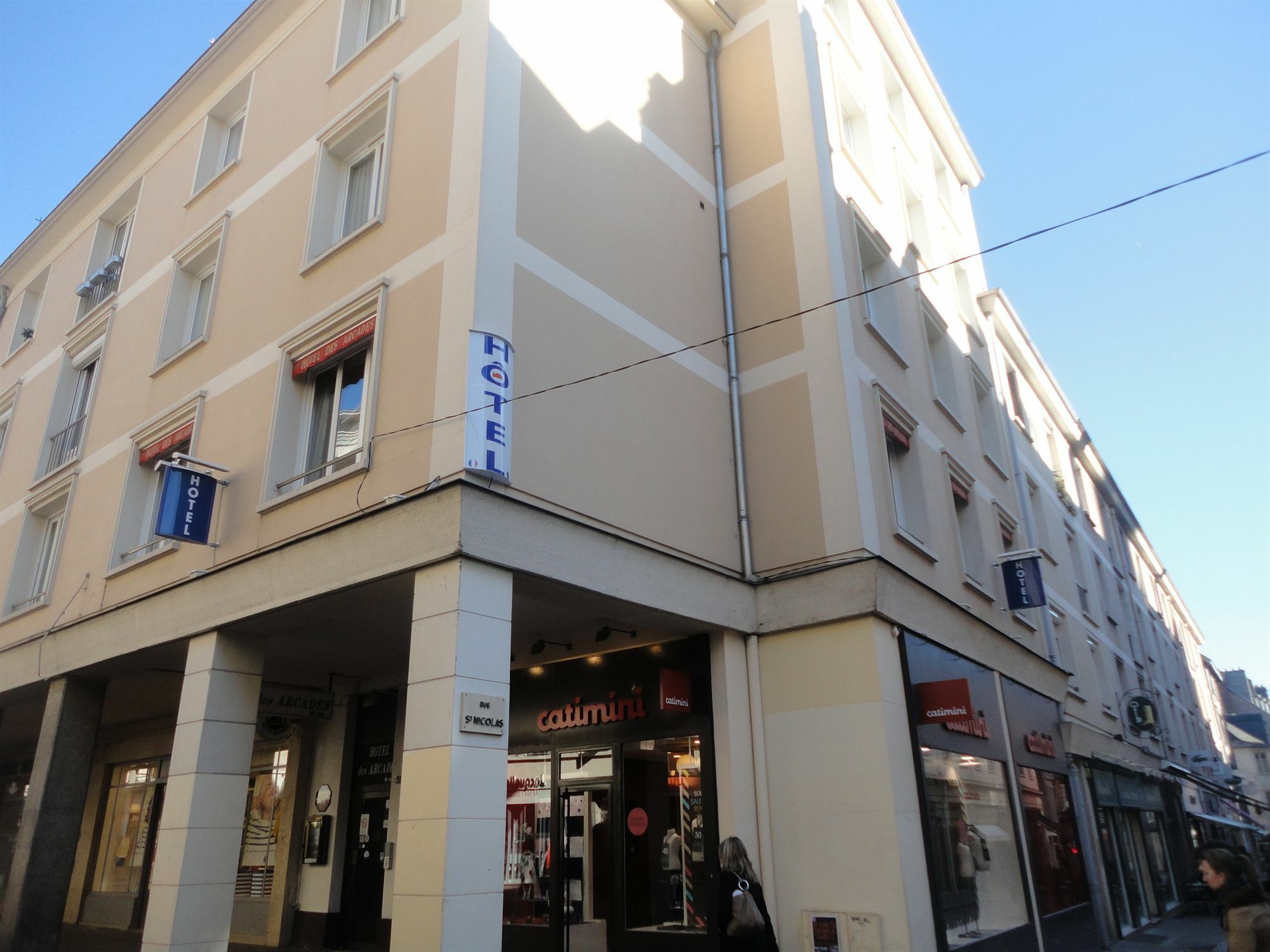Hotel Les Arcades Rouen Esterno foto